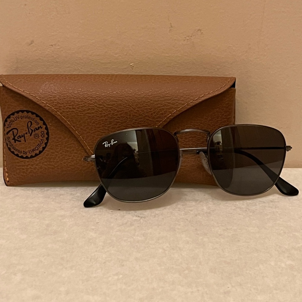 Ray ban sunglasses - Picture 2 of 7